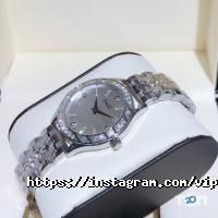 Офтальмологические клиники и магазины очков Vipclub.kz фото