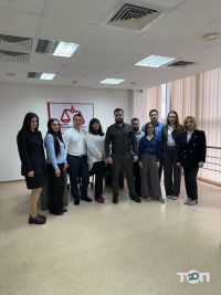 компания Центр правовой помощи фото