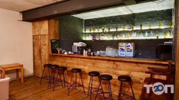 Торгові, торгово-розважальні центри K point place фото