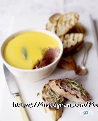 Field House Дніпро фото