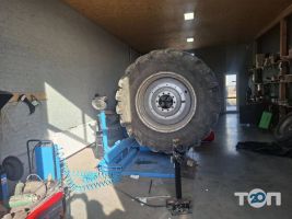 Перекресток, автокомплекс - фото 9