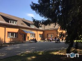 Джерело, будинок престарілих фото