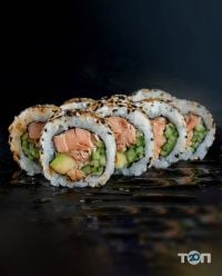 Tsunami Sushi, суші-бар фото