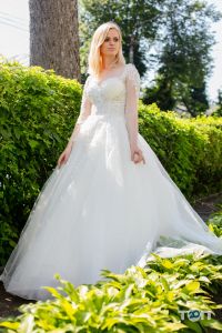 Княжна, салон прокату та весільна студія - фото 8