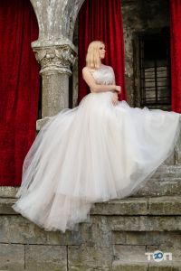 Княжна, салон прокату та весільна студія - фото 9