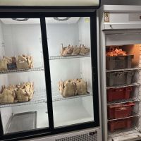 Супермаркети, продуктові магазини Домашня курочка фото