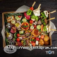 відгуки про Carnivora фото