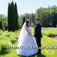 Амур, весільний салон весільних суконь фото