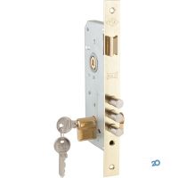 Замковая мода, салон замков фото