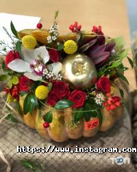 Оформлення залу, доставка квітів Фотінія фото