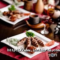 Чача, кавказький ресторан фото