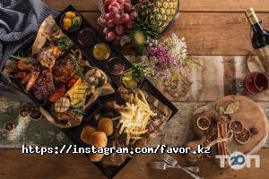 Доставка пиццы, суши и обедов Favor City View фото