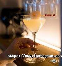 відгуки про Benjamin wine and bar фото