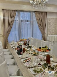 компанія Лелеч фото