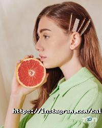 Магазини одягу та взуття Calliope фото