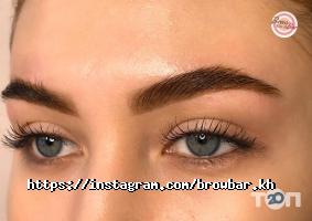 Brow Bar, мережа салонів фото