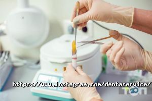 Стоматології DentaService фото