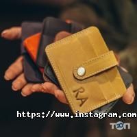 Ra, фірмовий магазин шкіряних сумок та аксесуарів фото