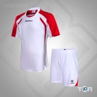 Спортивная одежда и инвентарь Footshop фото