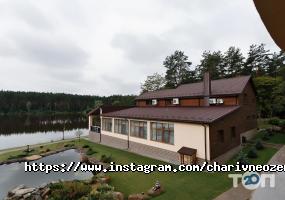 Готелі, хостели Чарівне озеро фото