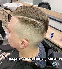 Барбершопи та перукарні Patriot's Blade Barbershop фото