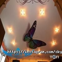 Стелі (натяжні, підвісні) Sky House фото
