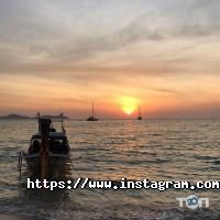 Стоматології IQ Dentistry фото