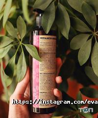 відгуки про Selena фото