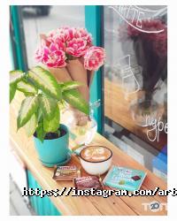 Кав'ярні та кондитерські Art Coffee фото
