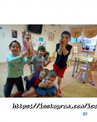 Приватні та державні школи KidsUP фото