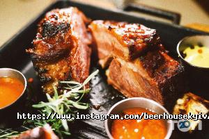 Паби та пивні заклади Beer House фото