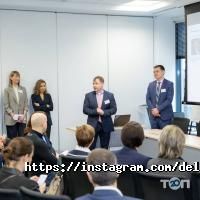 Консалтинговые услуги Deloitte фото