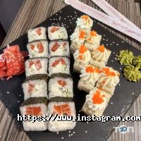 Yoshi Винница фото