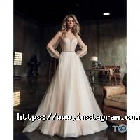 Пара молода, весільний портал фото