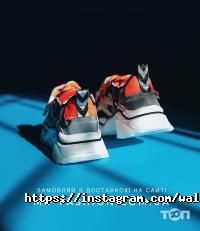 Магазини одягу та взуття Walker фото