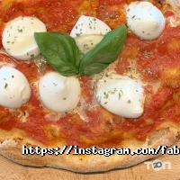 Fabbrica Pizza & Pasta, пиццерия фото