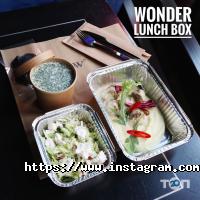 Ресторани Under Wonder фото