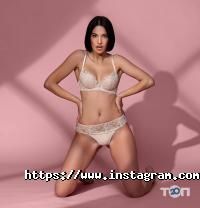 Магазины одежды и обуви Ажур фото