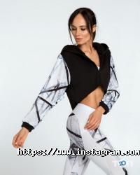 Designed for fitness, шоу-рум одягу для фітнесу фото