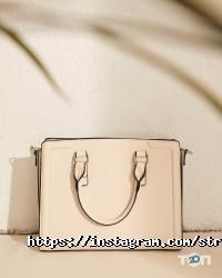 Stradivarius отзывы фото