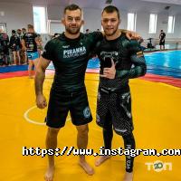 Спортивний одяг та інвентар Берсерк-спорт фото