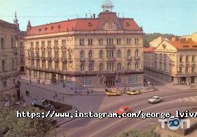Готелі, хостели George Hotel фото