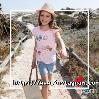 Супермаркети, продуктові магазини Ашан фото