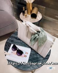 відгуки про Max Mara фото