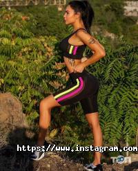 Спортивний одяг та інвентар Designed for fitness фото