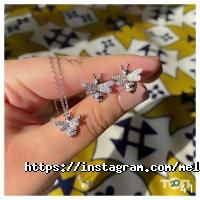 Ювелирные магазины Mellis Jewellery фото