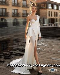 Весільні салони Pollardi Fashion Group фото