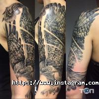 Pain street tattoo, тату-салон фото