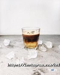 Місцевий виробник Holy Bun фото