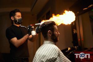 Барбершопы и парикмахерские MustyCo Lounge & Barber фото